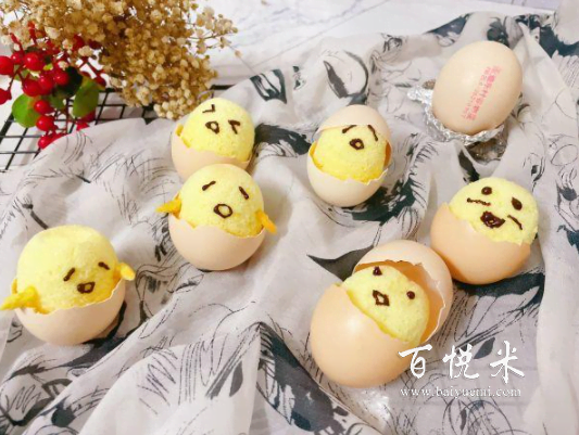 可愛(ài)軟萌的蛋殼小蛋糕，健康有營(yíng)養(yǎng)，小朋友很愛(ài)吃